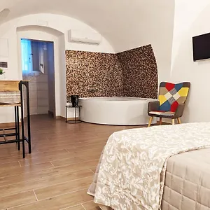 Ravi Suite, Romantico Rifinito Con Vasca A Vista Bari
